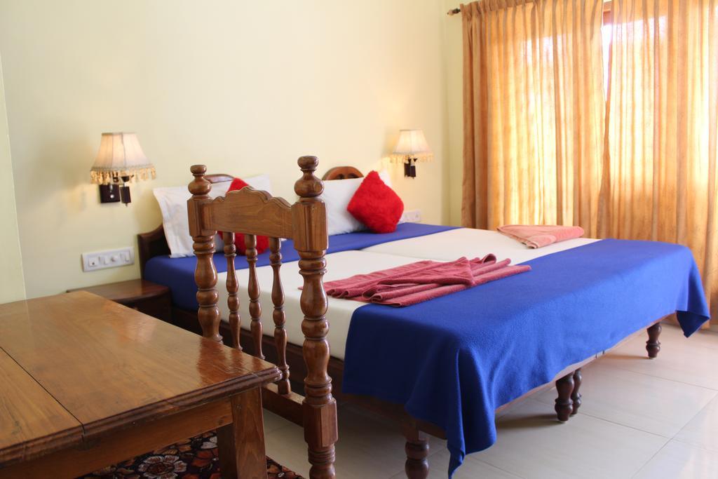 Hotel Sea View Palace - The Beach Hotel Kovalam Esterno foto